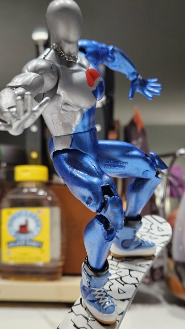 PEPSIMAN Scate Board Figure 1992 (NO BOX) - Image 4