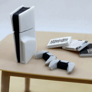 PS5 MINI FIGURE