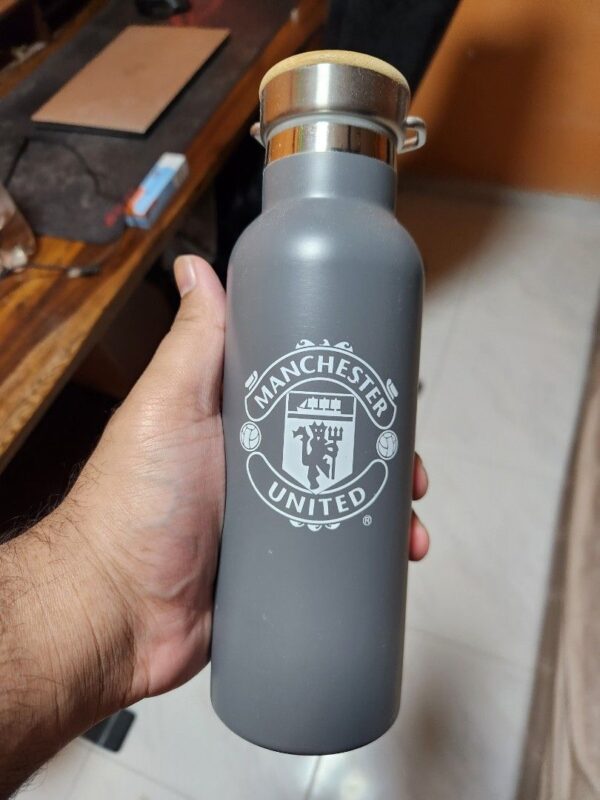 Manchester United Official Water Bottle - Image 2
